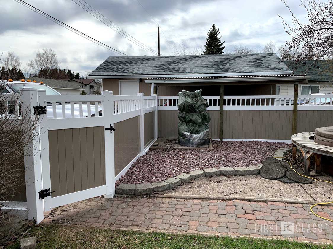 Vinyl garden fencing Calgary