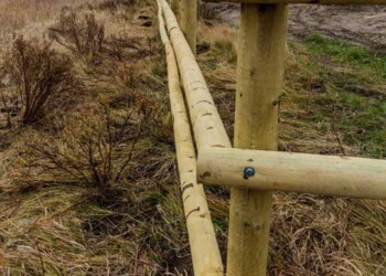 Post-and-Rail,-High-Tensile,-T-Post---Cochrane-Project