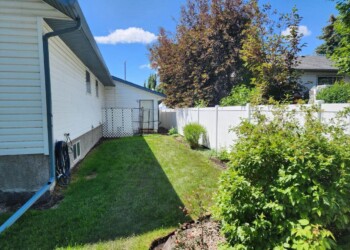 Vinyl Fence