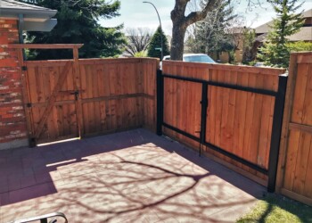 Wood fence