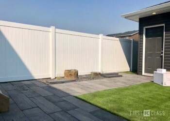 Vinyl Fence with Gates