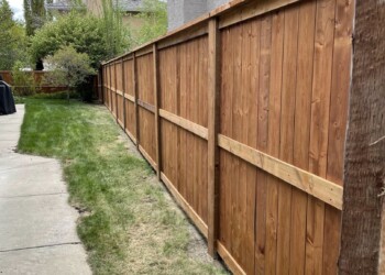 Wood fence